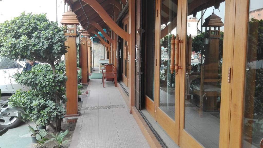 Hotel Dingar Mandalay Bagian luar foto