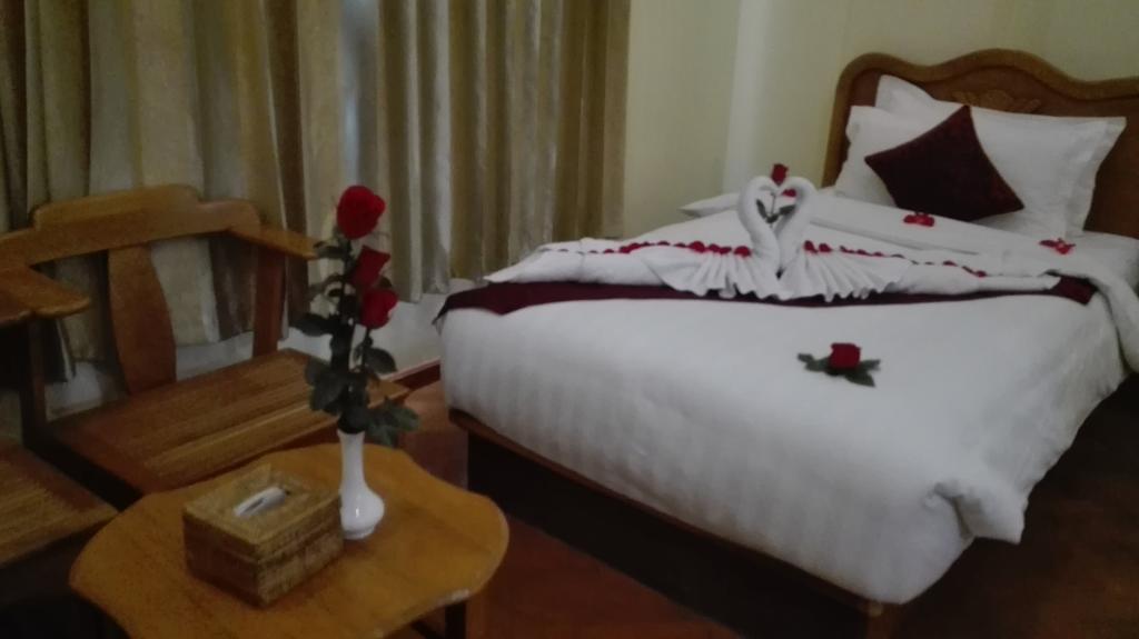 Hotel Dingar Mandalay Bagian luar foto