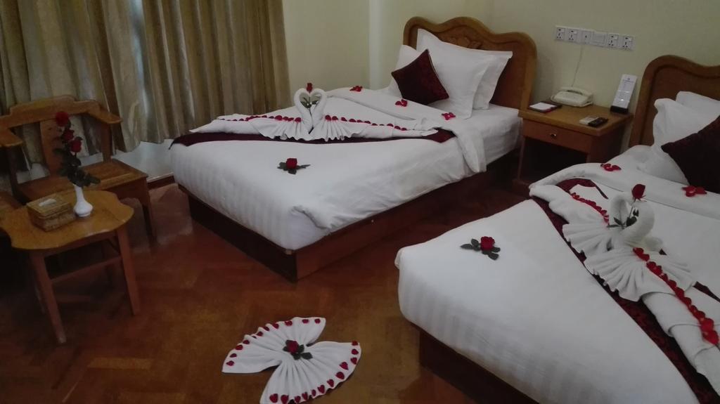 Hotel Dingar Mandalay Bagian luar foto