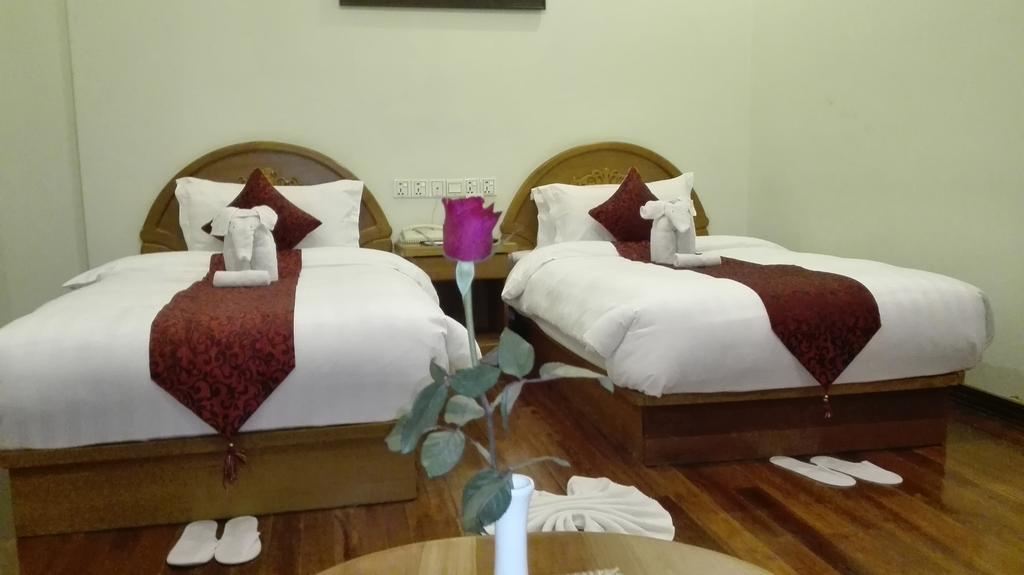 Hotel Dingar Mandalay Bagian luar foto