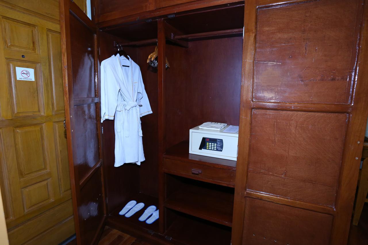 Hotel Dingar Mandalay Bagian luar foto
